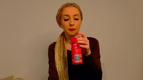 Anastasia online show from 12/19/25, 06:20