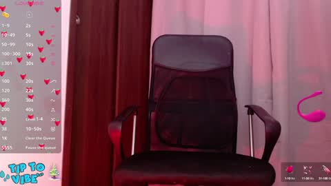 Snapshot of sia_ellis chatting on 12/14/24, 12:44 Salome Next streaming 11102024 online show from 12/14/24, 12:44