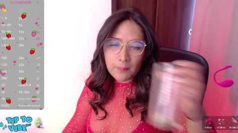 Snapshot of sia_ellis chatting on 12/31/24, 04:57 Salome Next streaming 11102024 online show from 12/31/24, 04:57