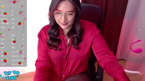 Snapshot of sia_ellis chatting on 01/08/25, 08:07 Salome Next streaming 11102024 online show from 01/08/25, 08:07