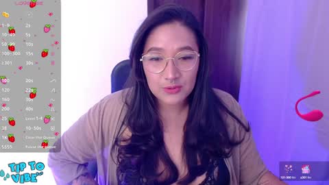 Snapshot of sia_ellis chatting on 01/21/25, 07:17 Salome Next streaming 11102024 online show from 01/21/25, 07:17