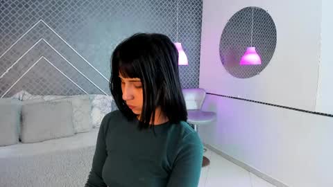 Sia online show from 05/03/26, 07:42