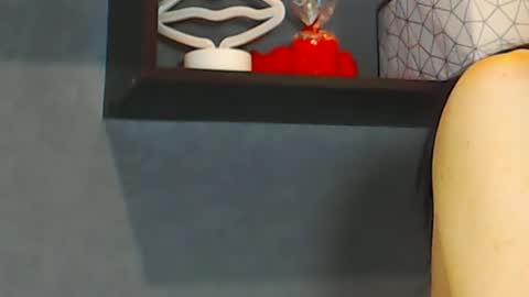 Snapshot of siaconna chatting on 01/24/25, 10:00 Siaconna online show from 01/24/25, 10:00