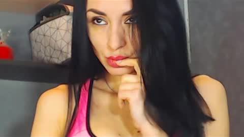 Snapshot of siaconna chatting on 02/23/25, 07:00 Siaconna online show from 02/23/25, 07:00