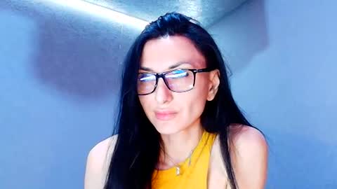 Siaconna online show from 04/16/26, 07:53