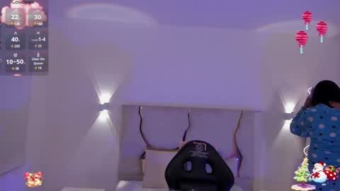 siam online show from 12/12/24, 10:24