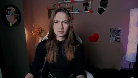 silicia online show from 02/18/26, 01:29