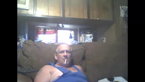 Snapshot of sickone6669947170 chatting on 05/13/26, 10:38 Bill online show from 05/13/26, 10:38