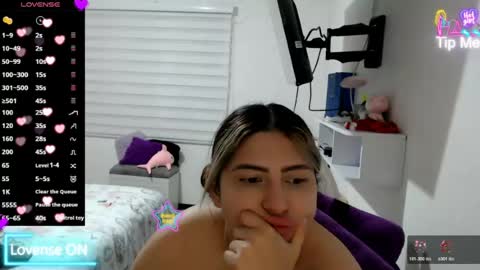 Snapshot of siddhy592 chatting on 07/07/26, 02:14 sidhy online show from 07/07/26, 02:14