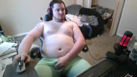 Snapshot of sideswitch chatting on 10/05/25, 07:23 sideswitch online show from 10/05/25, 07:23