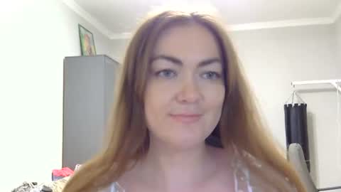 SidneyFarmer online show from 08/08/26, 02:08