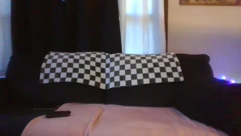 Mrs. St. Patrickk online show from 11/12/25, 06:52