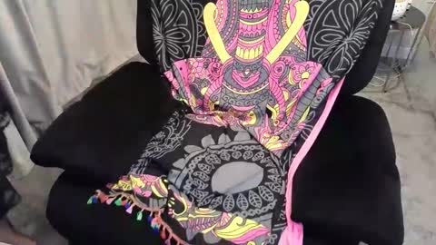 Snapshot of sidnney chatting on 12/03/25, 04:31 sidnney online show from 12/03/25, 04:31