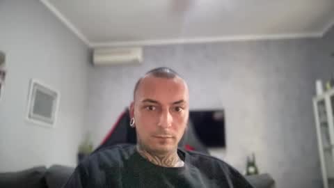 Snapshot of sidvicious23cm chatting on 11/20/25, 11:32 sidvicious23cm online show from 11/20/25, 11:32