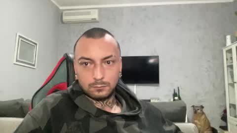 Snapshot of sidvicious23cm chatting on 12/03/25, 06:39 sidvicious23cm online show from 12/03/25, 06:39