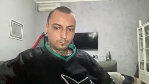 sidvicious23cm online show from 01/15/26, 06:22