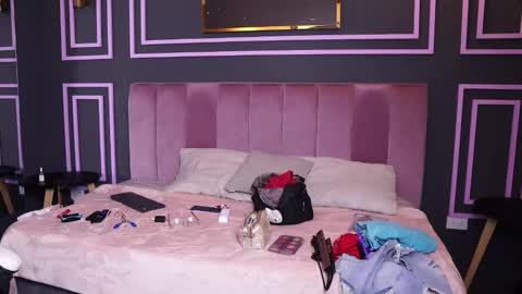 Siena online show from 04/08/26, 07:14