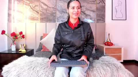 Sienna Blake online show from 04/23/26, 01:40