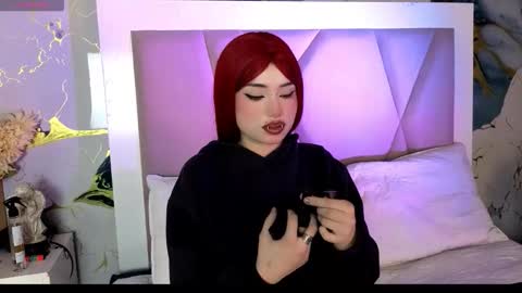 Snapshot of sienna_desiree chatting on 04/06/26, 12:17 Sienna Desieree online show from 04/06/26, 12:17