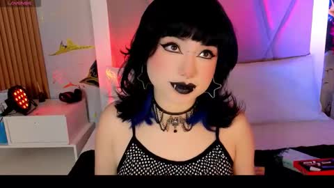 Snapshot of sienna_desiree chatting on 04/30/26, 02:56 Sienna Desieree online show from 04/30/26, 02:56
