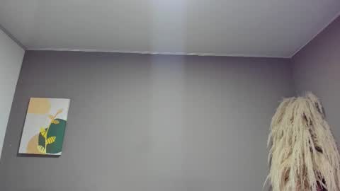 sienna_glow online show from 11/25/25, 12:05