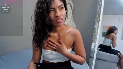 sienna_glow online show from 01/19/26, 12:20