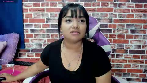 sienna_lux01 online show from 05/13/26, 02:31