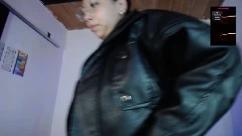 Sienna online show from 02/14/26, 12:13