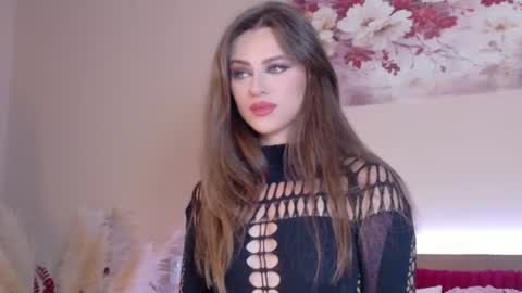 Snapshot of sienna_voss chatting on 06/18/26, 10:25 sienna_voss online show from 06/18/26, 10:25