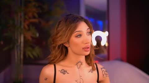 Snapshot of siennajayden chatting on 11/10/25, 06:40 Sienna online show from 11/10/25, 06:40