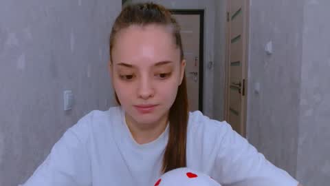 Sienna Mia online show from 05/11/26, 06:38