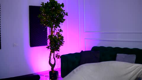 Sienna online show from 04/05/26, 10:12