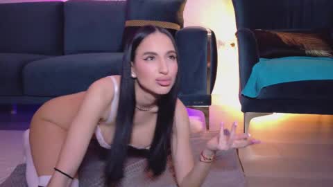 Sienna online show from 03/05/26, 08:27