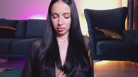 Sienna online show from 04/05/26, 08:17