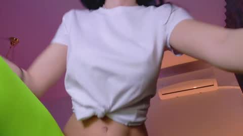 Sienna online show from 04/07/26, 08:31