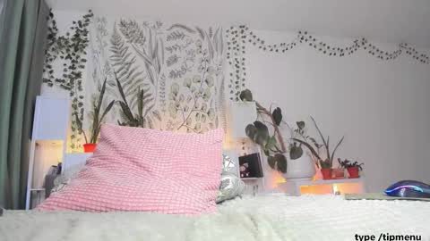 Si  online show from 02/15/26, 04:25