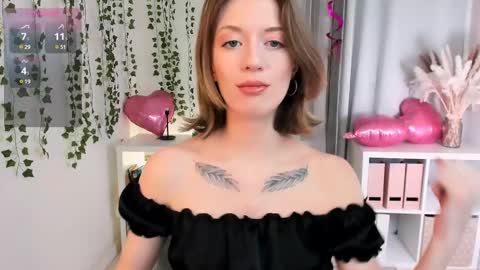 Snapshot of sierrafun_ chatting on 02/17/25, 07:04 Sierra online show from 02/17/25, 07:04