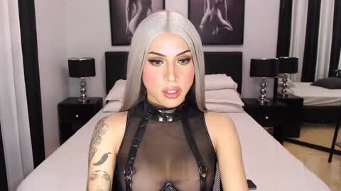 Snapshot of significantmistress chatting on 12/04/24, 08:56 Jenny Hakenson online show from 12/04/24, 08:56