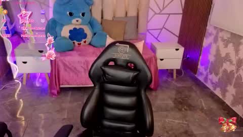 Snapshot of siiam_tay chatting on 12/03/25, 03:14 Siiam Tay online show from 12/03/25, 03:14