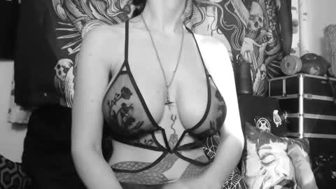 Allmylinkssilentmary666 online show from 05/08/26, 10:26
