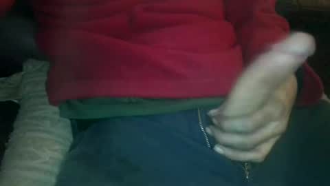 Snapshot of silentstiffler chatting on 01/16/25, 11:37 silentstiffler online show from 01/16/25, 11:37