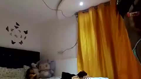 Snapshot of silky_night1 chatting on 02/05/25, 09:07 silky night1 online show from 02/05/25, 09:07