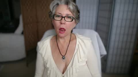 petra daniels online show from 07/02/26, 08:26