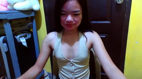 silkykitten_ online show from 11/29/25, 11:35