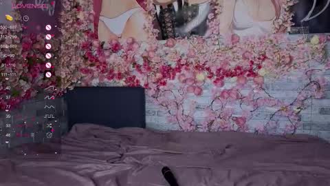 silly___woman online show from 03/13/26, 08:26