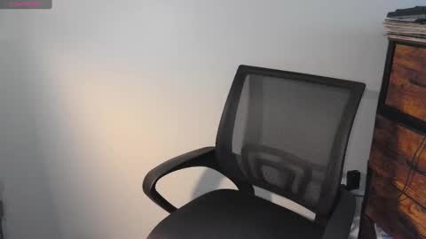 Snapshot of silly_cybin chatting on 03/03/25, 02:48 cybin online show from 03/03/25, 02:48