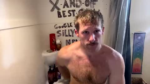 Silly Dilly Newfie online show from 07/08/26, 06:23