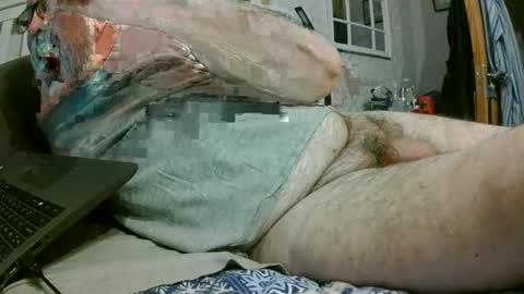 sillyoldman45221063 online show from 05/15/26, 11:56
