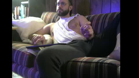 silu1027 online show from 02/24/26, 05:33