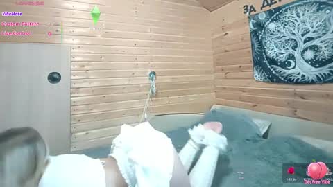 Snapshot of silvadevil chatting on 12/04/25, 10:13 Kate online show from 12/04/25, 10:13